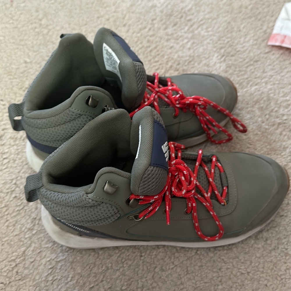 Columbia Gray and Red Athletic Shoes